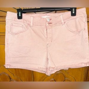 SO Women’s Denim Shorts in Pink Size 16